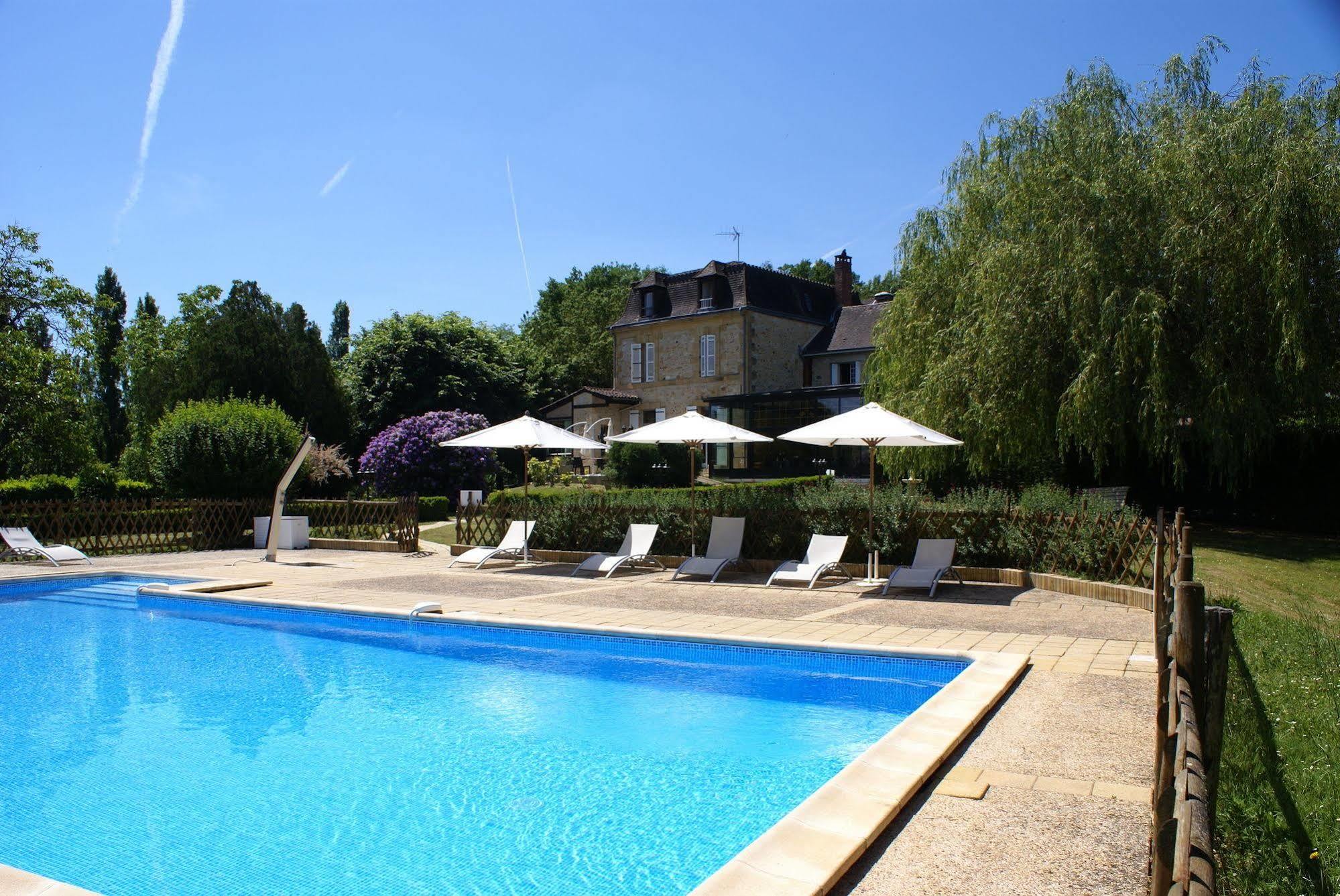 Hotel Restaurant La Verperie Sarlat Esterno foto
